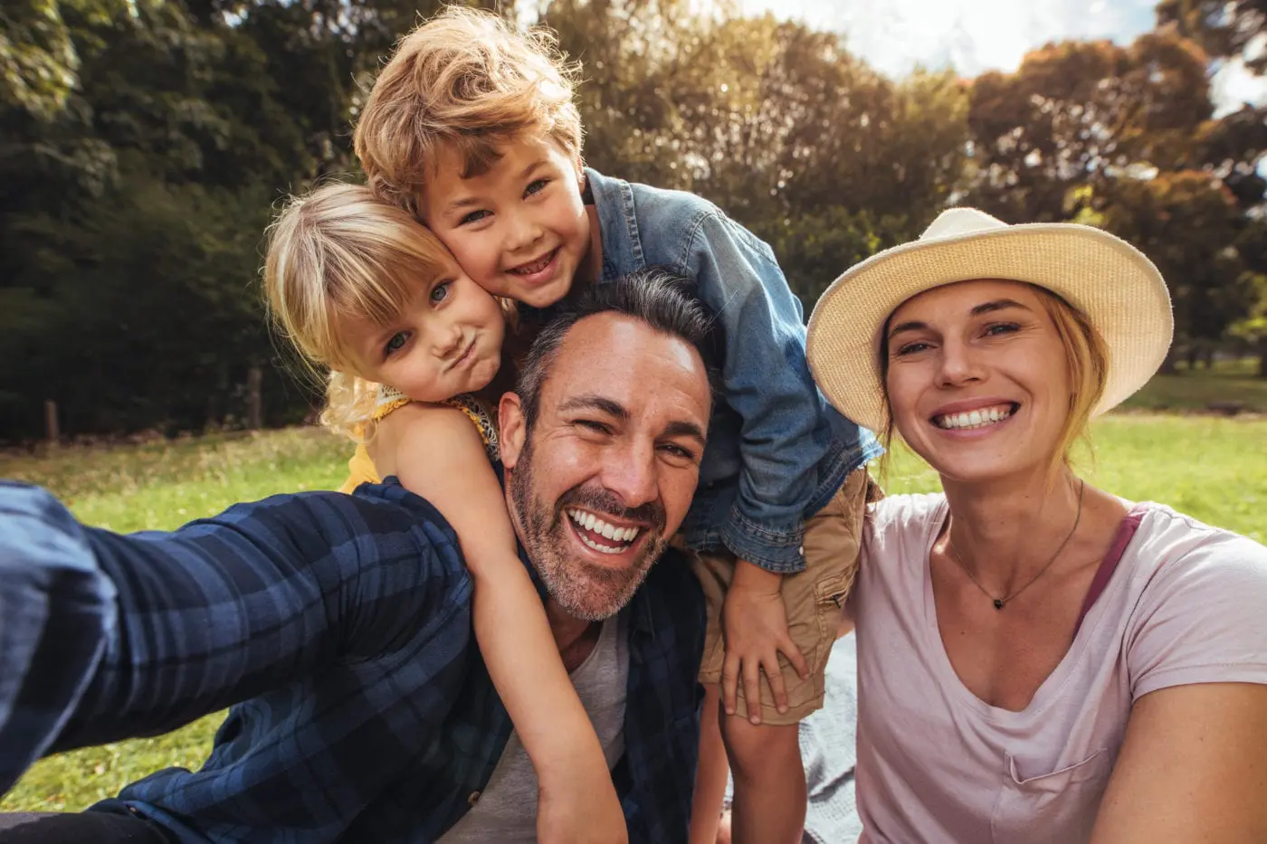 happy parenting